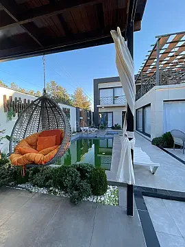 Kirayə verilir 4 otaqlı həyət evi 240 m² — Bakı, Novxanı 4 otaq 240.00 m²