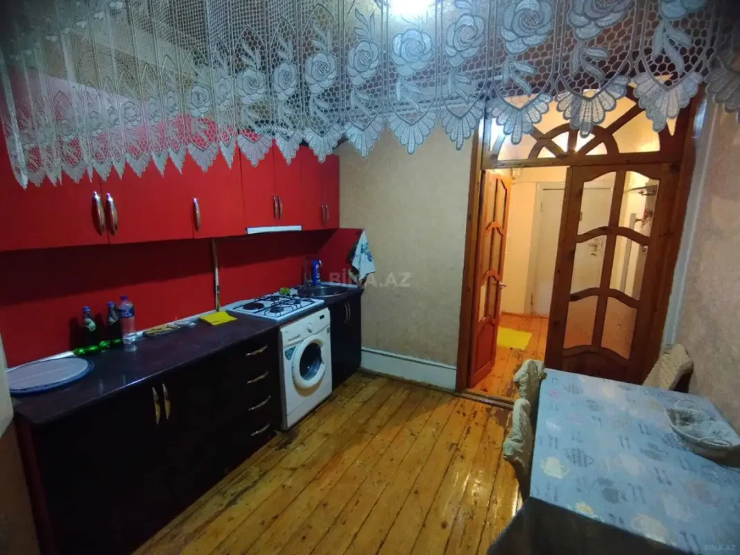 Kirayə verilir 2 otaqlı mənzil 65 m²