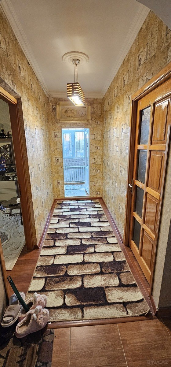 Satılır 2 otaqlı mənzil 60 m²