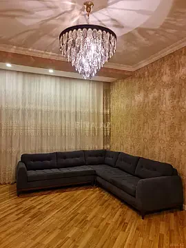 Kirayə verilir 3 otaqlı mənzil 120 m² — Bakı 3 otaq 120.00 m²