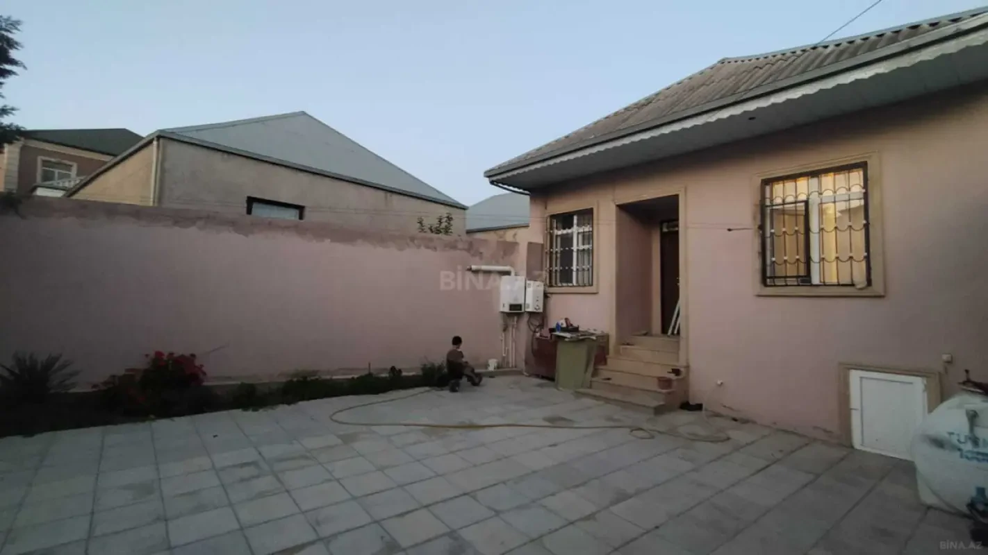 Satılır 3 otaqlı həyət evi 65 m²