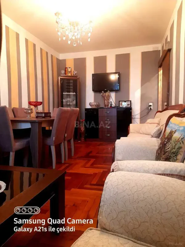Satılır 3 otaqlı mənzil 57 m²