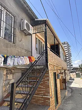 Kirayə verilir 2 otaqlı həyət evi 60 m² — Bakı, Biləcəri 2 otaq 60.00 m²
