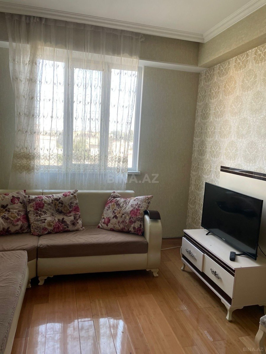 Kirayə verilir 2 otaqlı mənzil 50 m²