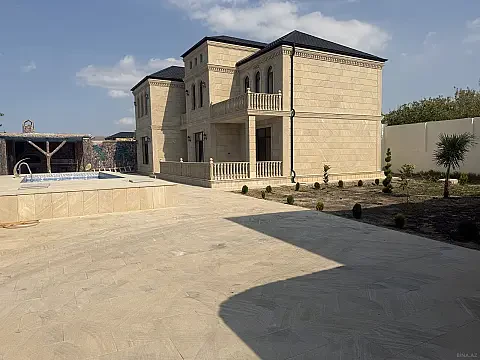 Satılır 7 otaqlı həyət evi 260 m² — Bakı, Novxanı 7 otaq 260.00 m²