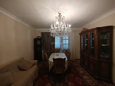 Satılır 3 otaqlı mənzil 100 m² — Bakı 3 otaq 100.00 m²