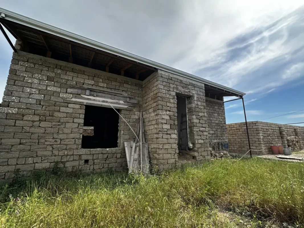 Satılır 3 otaqlı həyət evi 130 m²