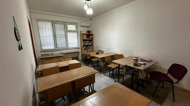Satılır 2 otaqlı mənzil 55 m² — Bakı, Memar Əcəmi yanı 2 otaq 55.00 m²