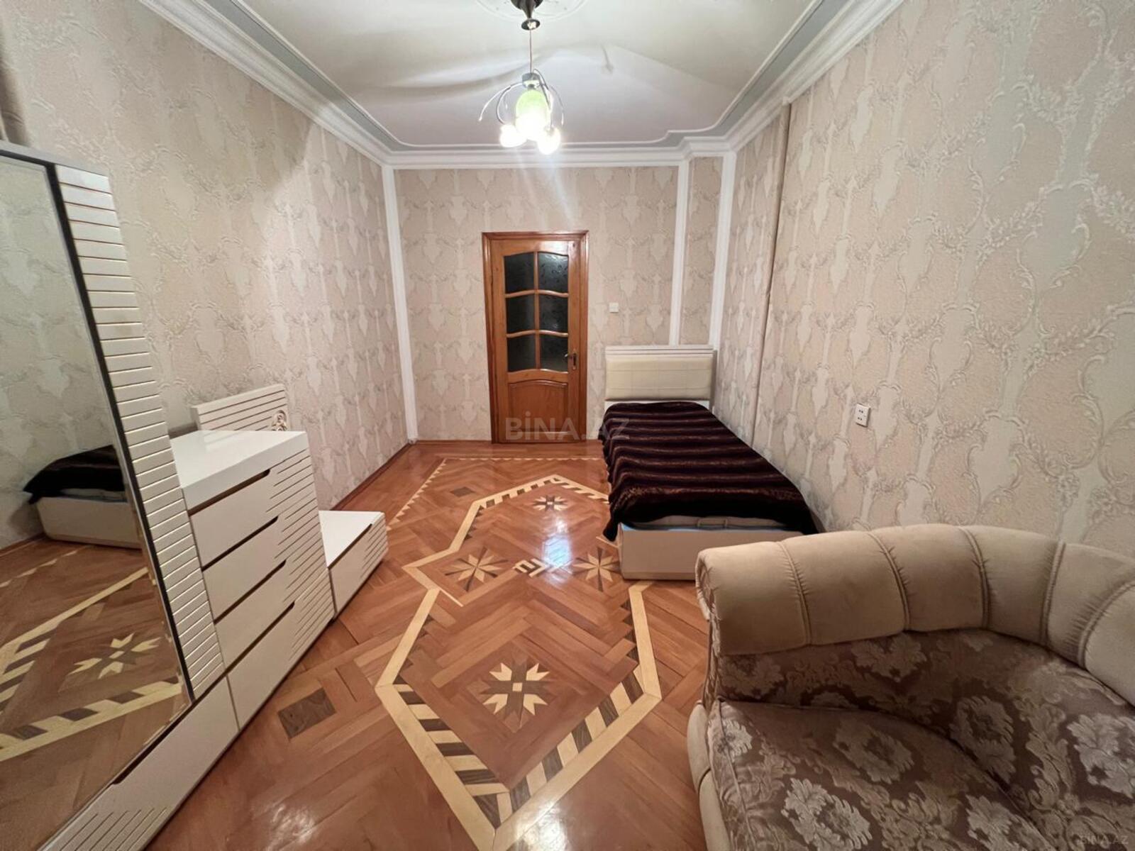 Kirayə verilir 4 otaqlı mənzil 72 m²
