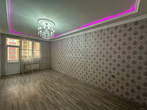 Satılır 2 otaqlı mənzil 65 m² — Bakı, 8-ci kilometr 2 otaq 65.00 m²