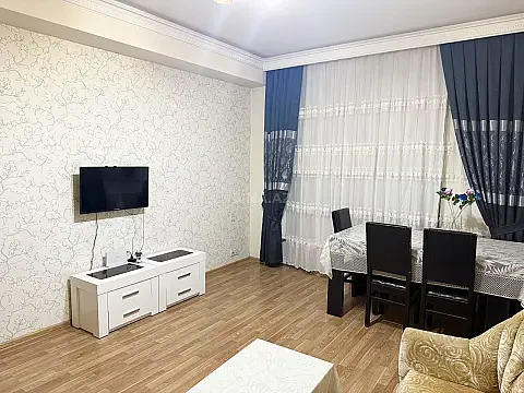 Kirayə verilir 2 otaqlı mənzil 63 m² — Bakı, İnşaatçılar 2 otaq 63.00 m²