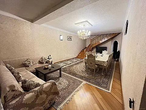 Satılır 5 otaqlı həyət evi 270 m² — Bakı, Binəqədi 5 otaq 270.00 m²