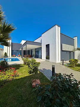 Satılır 5 otaqlı həyət evi 220 m² — Bakı, Mərdəkan 5 otaq 220.00 m²