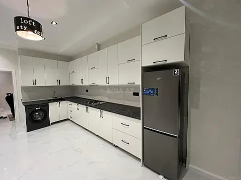 Kirayə verilir 3 otaqlı mənzil 120 m² — Bakı 3 otaq 120.00 m²
