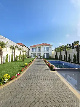 Satılır 5 otaqlı həyət evi 300 m² — Bakı, Mərdəkan 5 otaq 300.00 m²