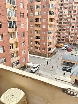 Satılır 3 otaqlı mənzil 85 m² — Bakı, İnşaatçılar 3 otaq 85.00 m²