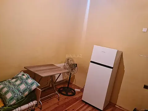 Kirayə verilir 1 otaqlı həyət evi 18 m² — Bakı 1 otaq 18.00 m²