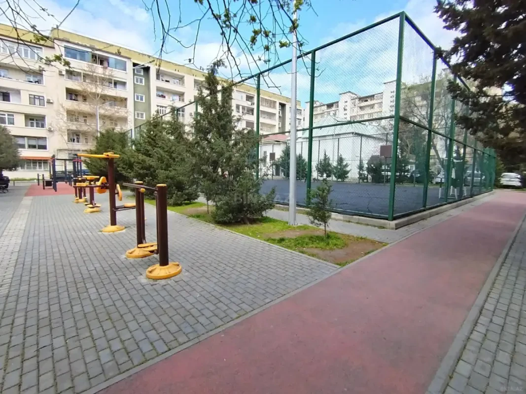 Satılır 3 otaqlı mənzil 80 m²