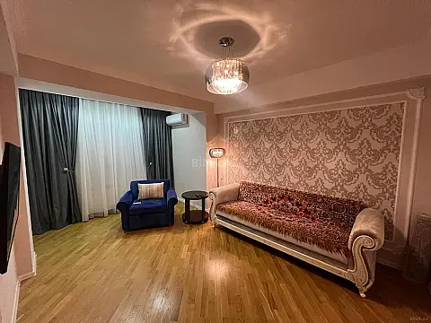 Satılır 2 otaqlı mənzil 60 m² — Bakı, İnşaatçılar 2 otaq 60.00 m²