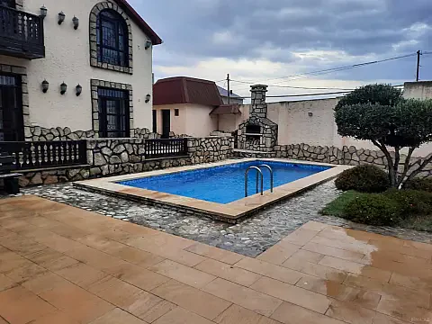 Kirayə verilir 5 otaqlı həyət evi 220 m² — Bakı, Mərdəkan 5 otaq 220.00 m²