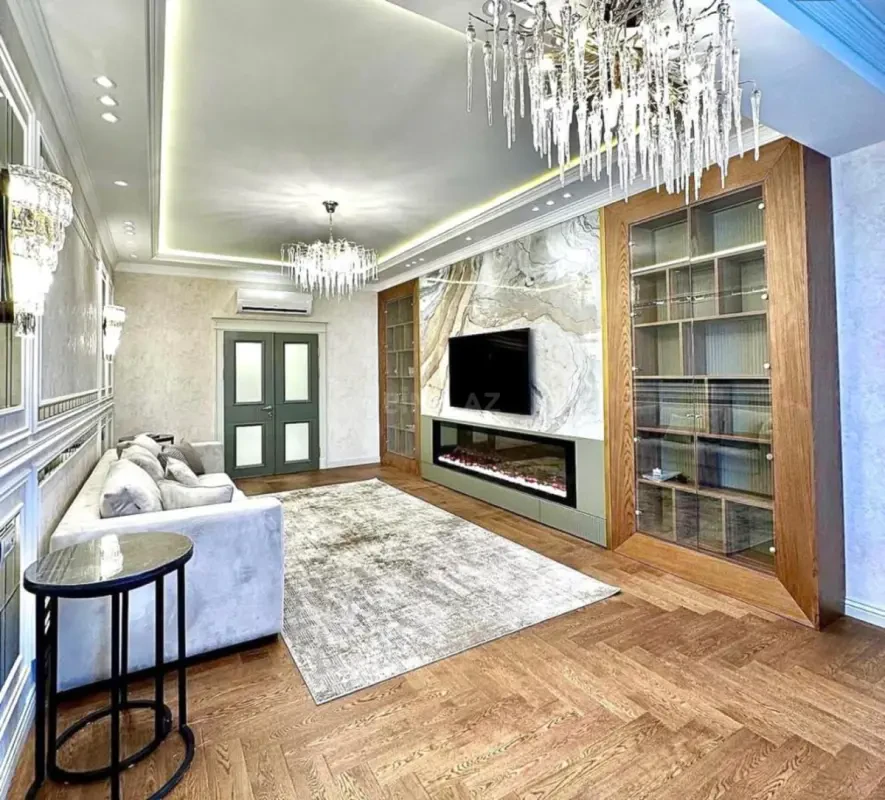Kirayə verilir 3 otaqlı mənzil 140 m²