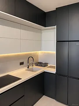 Kirayə verilir 3 otaqlı mənzil 106 m² — Bakı 3 otaq 106.00 m²