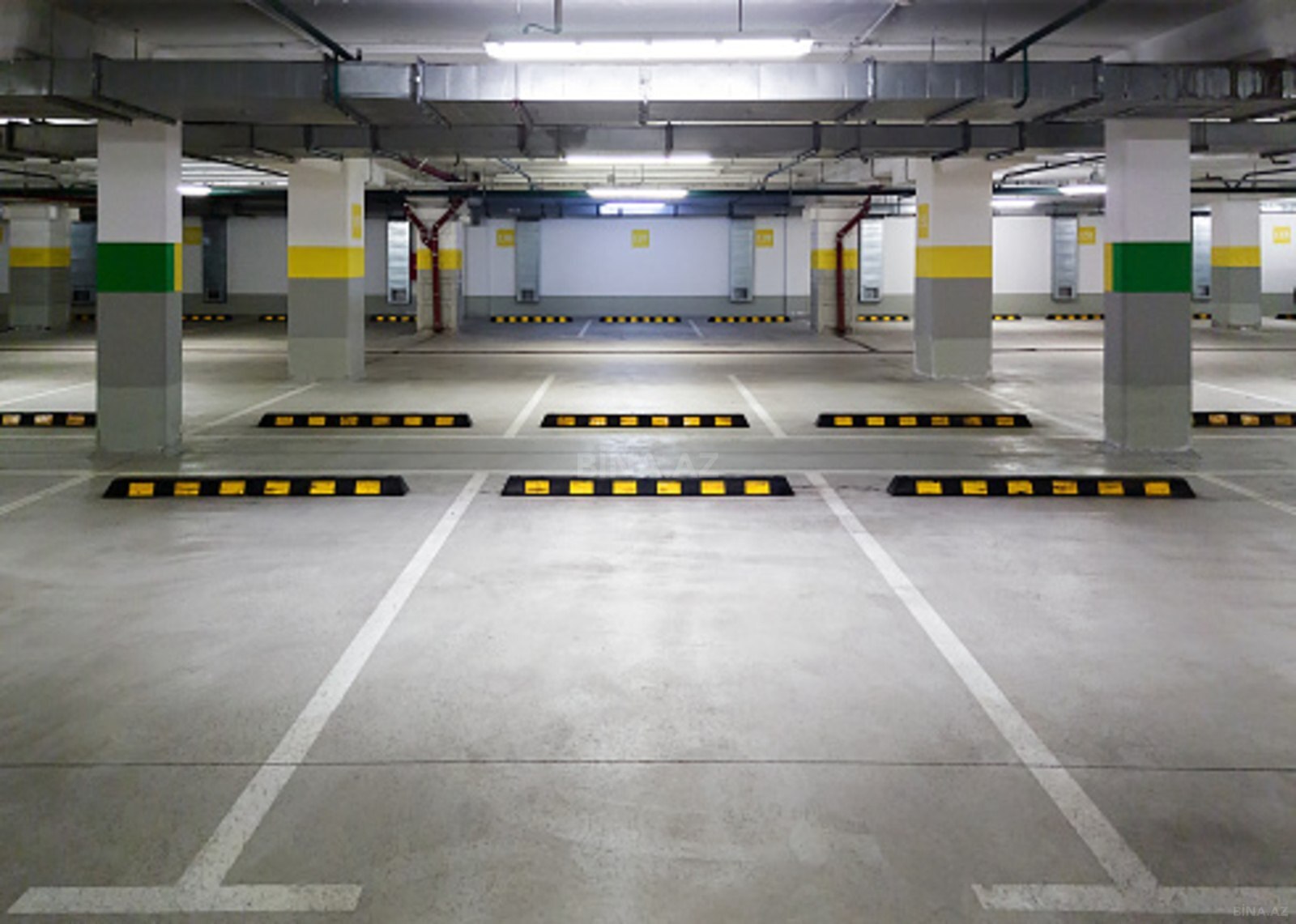Kirayə verilir qaraj 10 m²