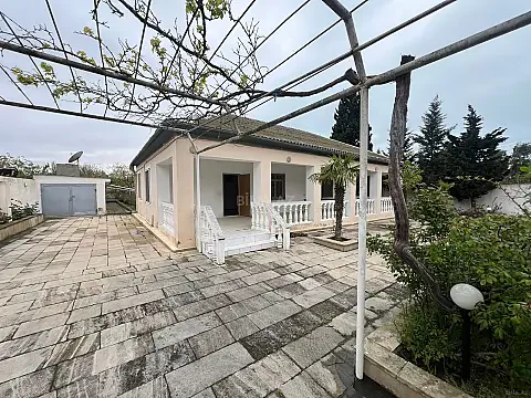 Satılır 4 otaqlı həyət evi 150 m² — Bakı, Fatmayı 4 otaq 150.00 m²