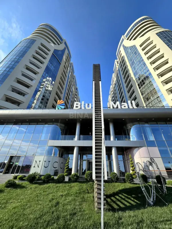Satılır 3 otaqlı mənzil 125 m²