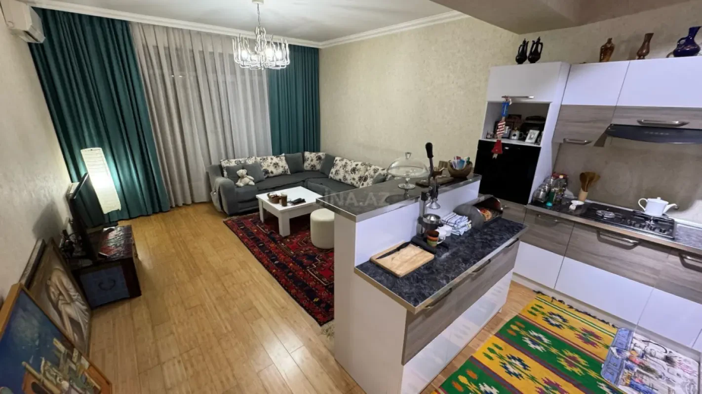 Kirayə verilir 2 otaqlı mənzil 60 m²