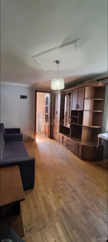 Kirayə verilir 1 otaqlı mənzil 40 m²