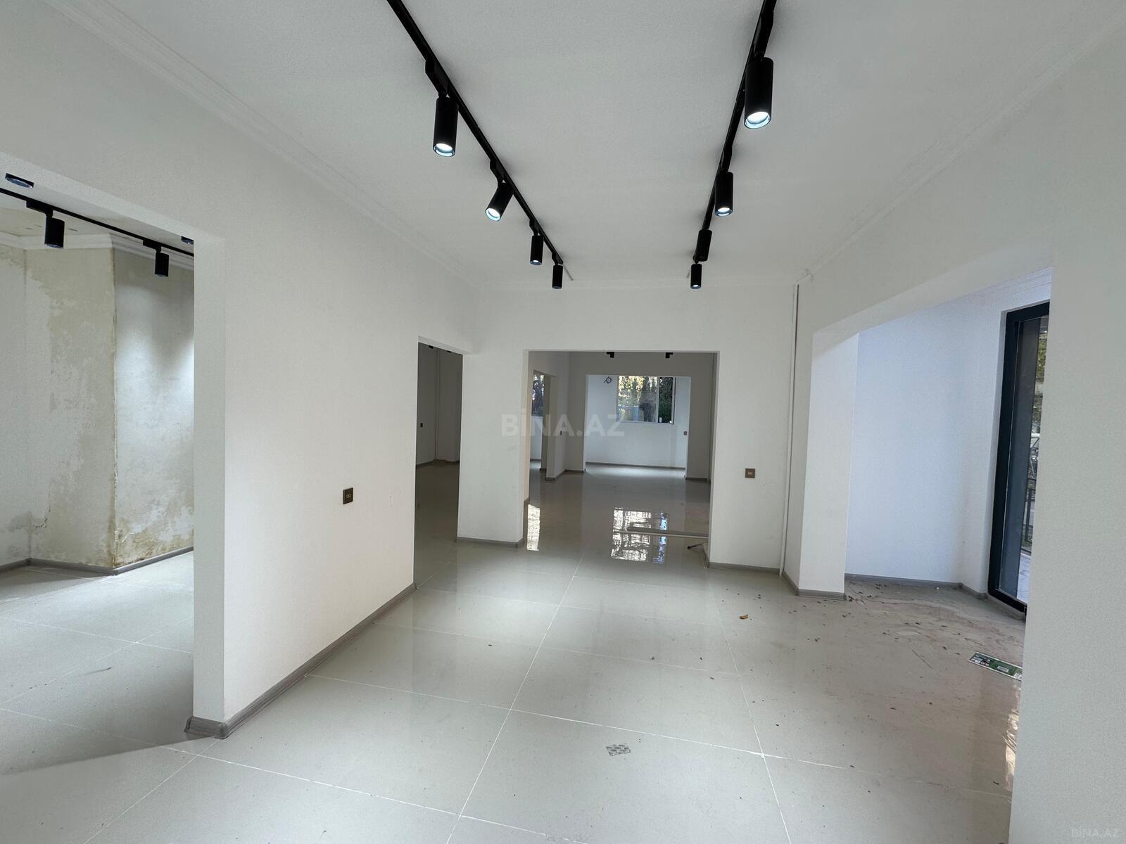 Kirayə verilir obyekt 108 m²