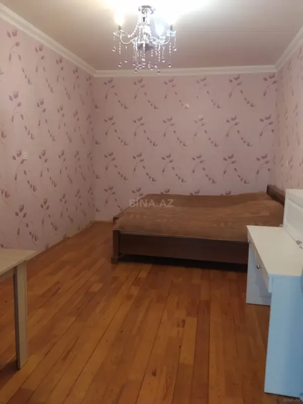 Satılır 3 otaqlı mənzil 60 m²