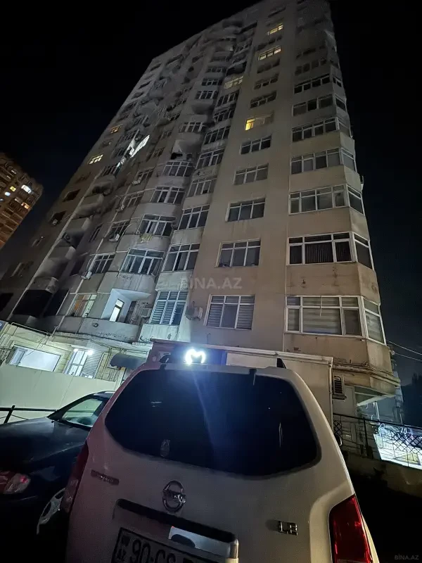 Kirayə verilir 3 otaqlı mənzil 122 m²