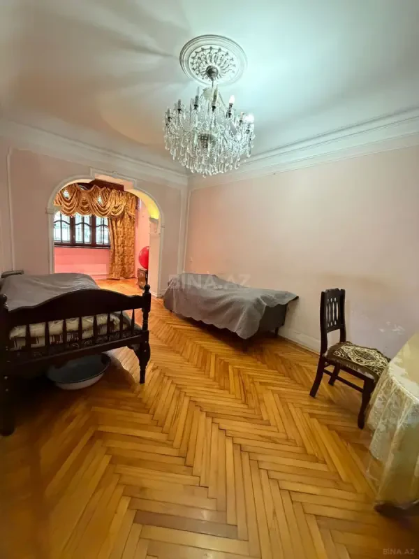 Satılır 3 otaqlı mənzil 85 m²