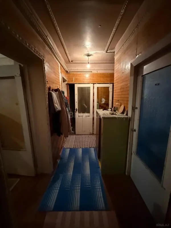 Satılır 4 otaqlı mənzil 76.1 m²