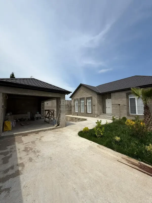Satılır 3 otaqlı həyət evi 130 m²