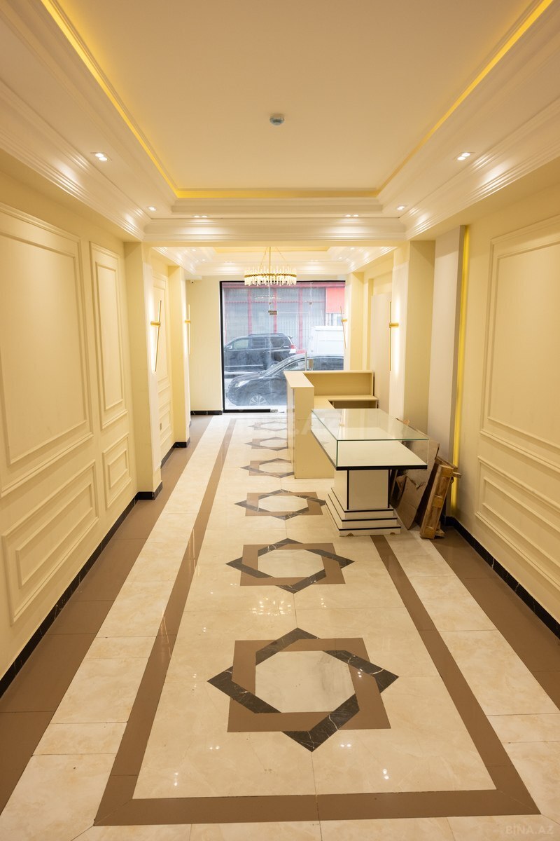 Kirayə verilir obyekt 827 m²