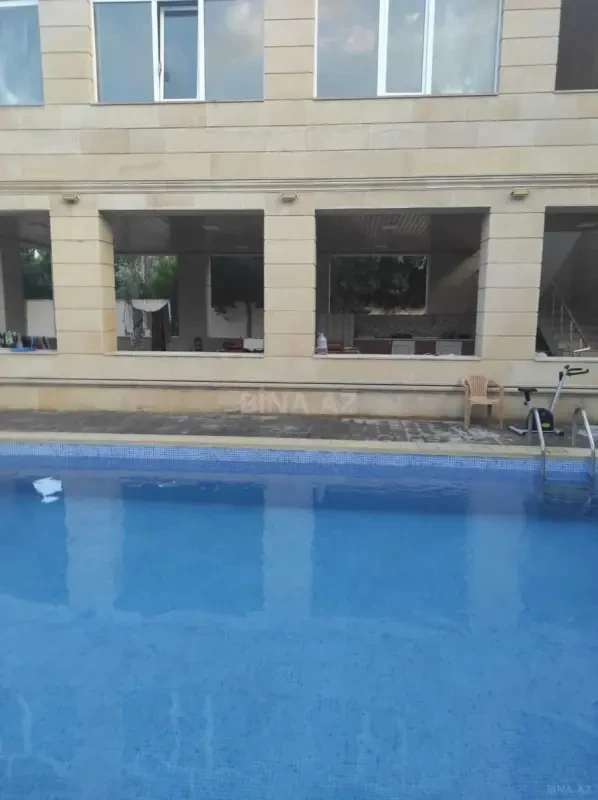 Kirayə verilir 5 otaqlı həyət evi 230 m²