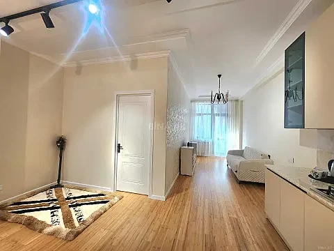Kirayə verilir 2 otaqlı mənzil 75 m² — Bakı 2 otaq 75.00 m²