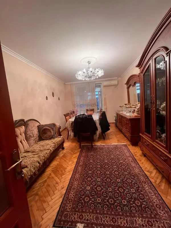 Satılır 3 otaqlı mənzil 80 m²