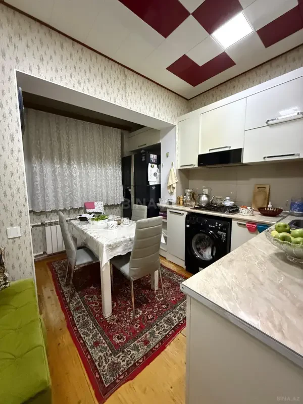 Satılır 2 otaqlı mənzil 60 m²