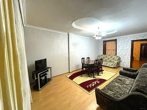 Kirayə verilir 5 otaqlı mənzil 120 m² — Bakı, Bakıxanov 5 otaq 120.00 m²