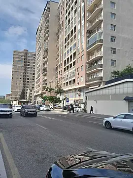 Kirayə verilir 2 otaqlı mənzil 70 m² — Bakı 2 otaq 70.00 m²