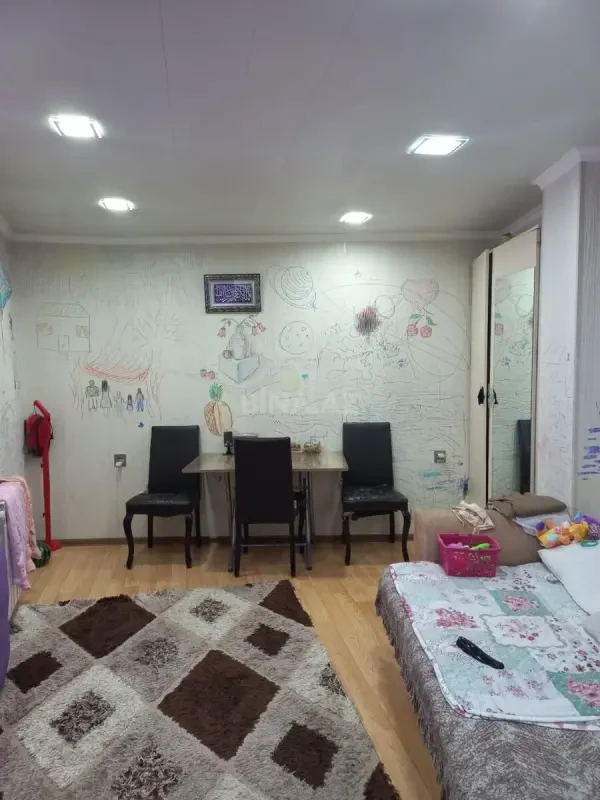 Kirayə verilir 3 otaqlı həyət evi 499 m²