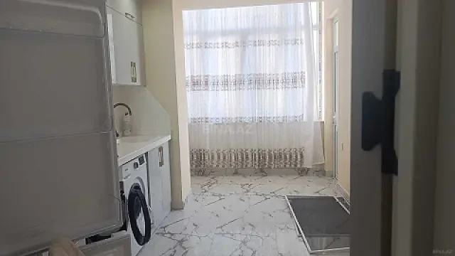 Kirayə verilir 3 otaqlı mənzil 80 m² — Bakı, Həzi Aslanov qəs. 3 otaq 80.00 m²