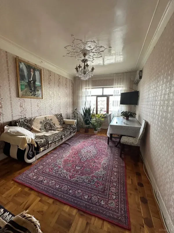 Satılır 3 otaqlı mənzil 100 m²