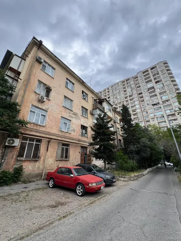 Satılır 3 otaqlı mənzil 65 m²