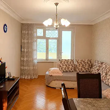 Satılır 3 otaqlı mənzil 85 m² — Bakı, İnşaatçılar 3 otaq 85.00 m²