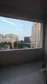 Satılır 4 otaqlı mənzil 198 m² — Bakı 4 otaq 198.00 m²